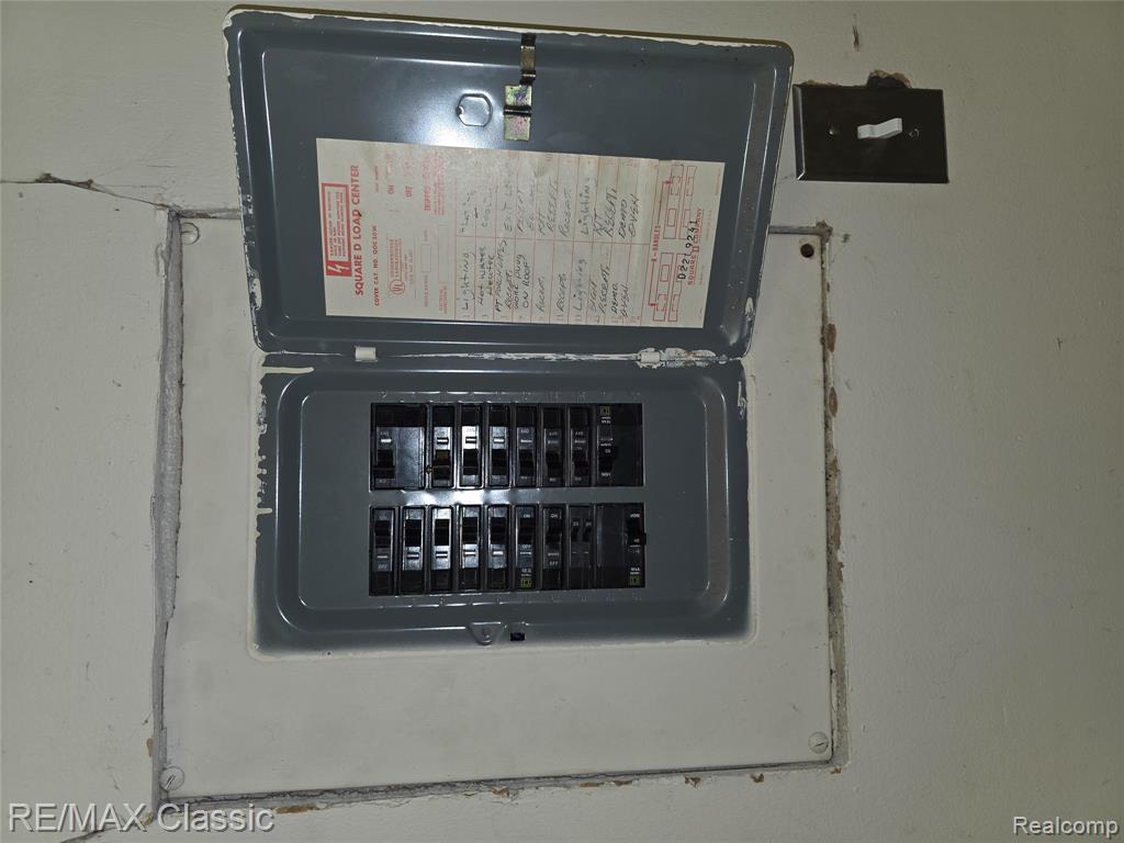 main property photo 47