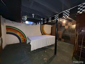 property viewer photo 15