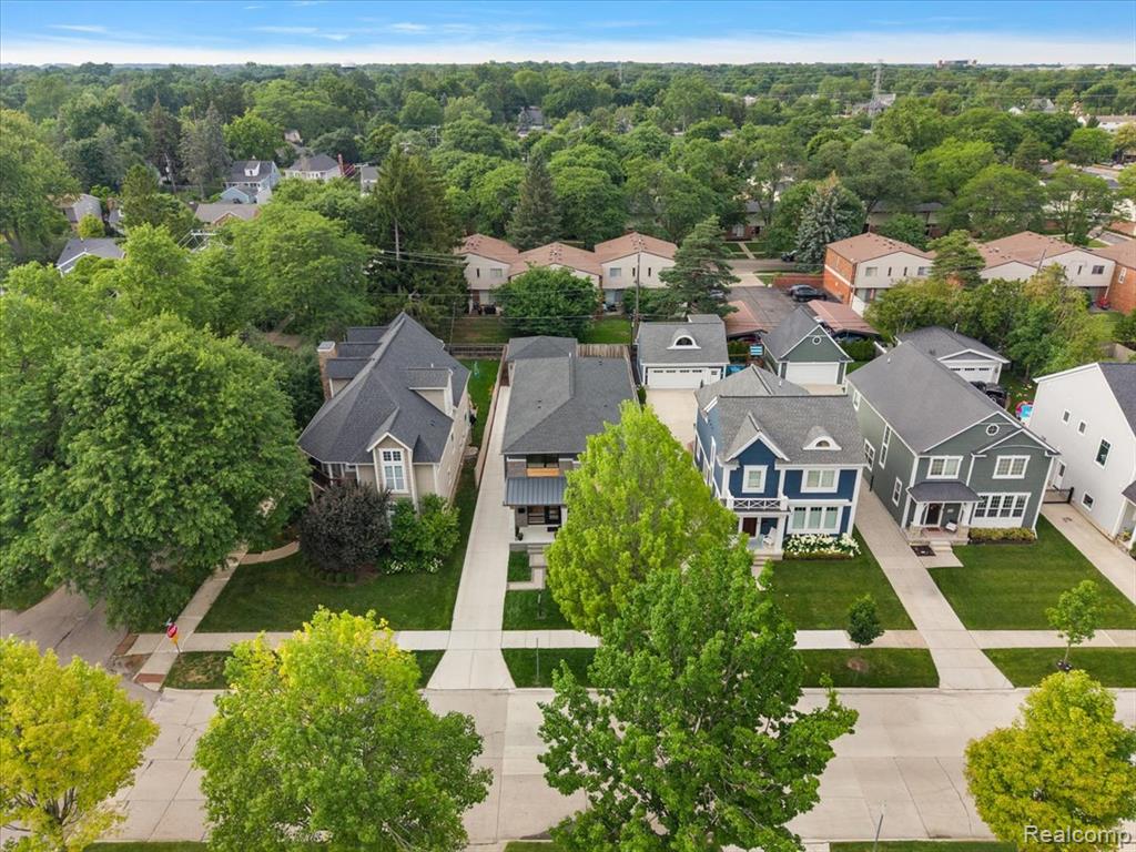 property viewer photo 47