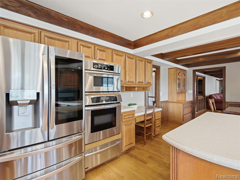 main property photo 18