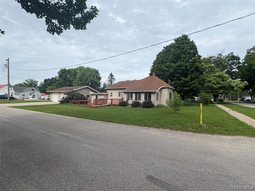 main property photo 4