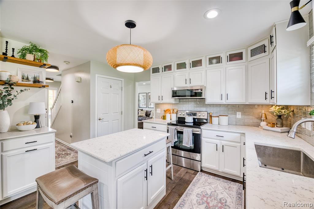 property viewer photo 15