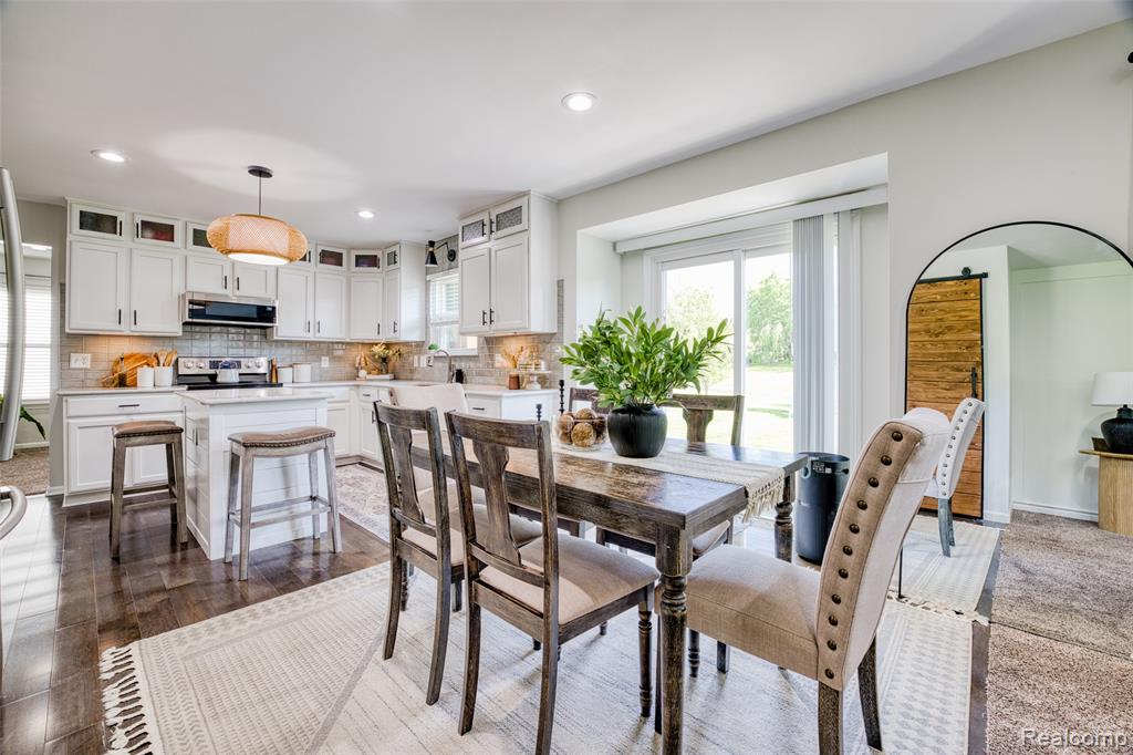 property viewer photo 17