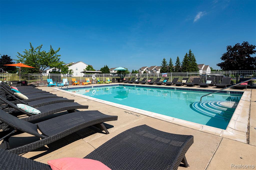 property viewer photo 56