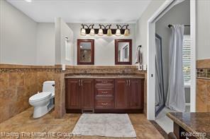 property viewer photo 26