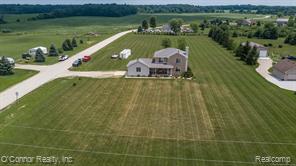 main property photo 36