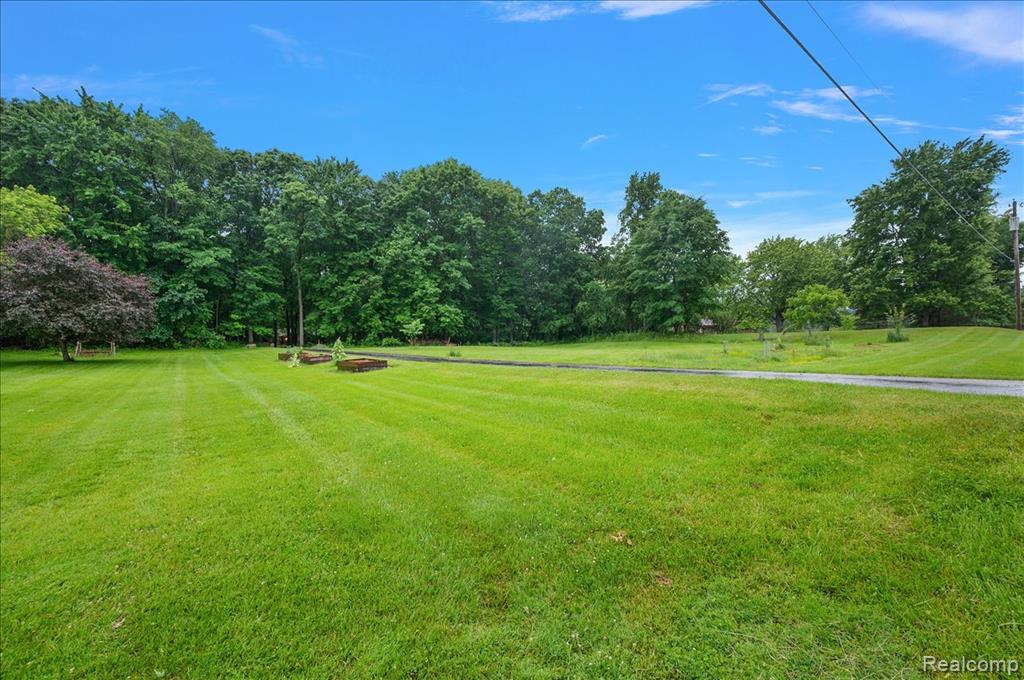main property photo 63