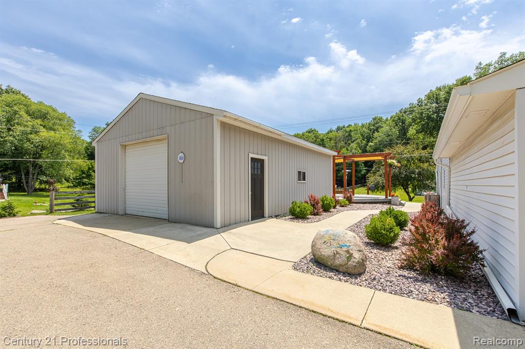 main property photo 52