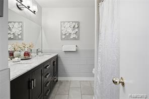 property viewer photo 35