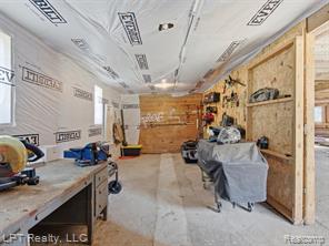 property viewer photo 18