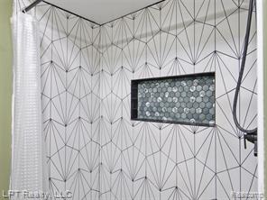 property viewer photo 58