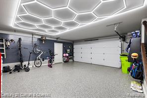 main property photo 78