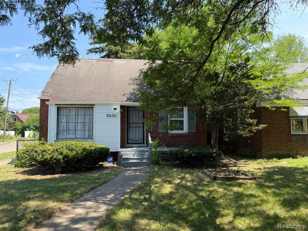 main property photo 50
