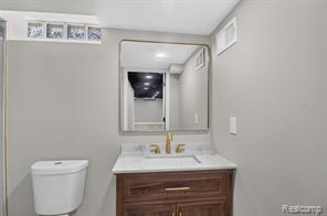 property viewer photo 12