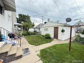 main property photo 10