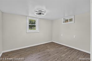 property viewer photo 13
