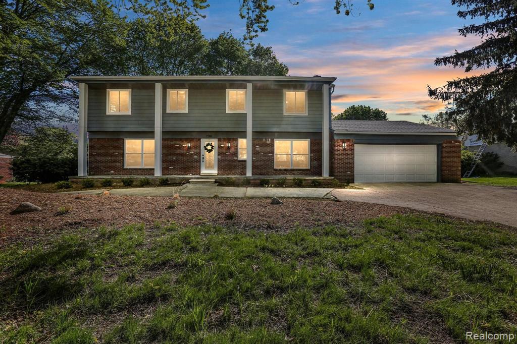 main property photo 0