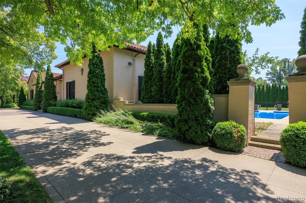 main property photo 84