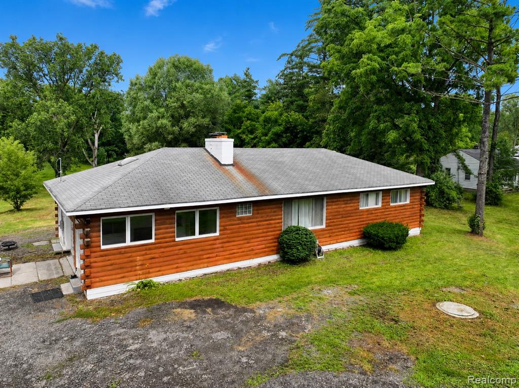 main property photo 33