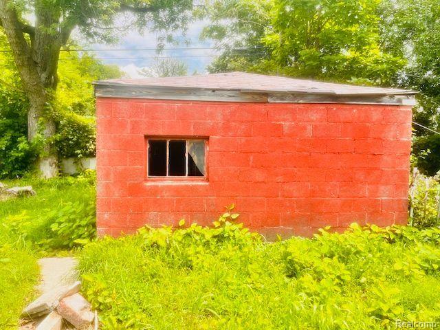 main property photo 12