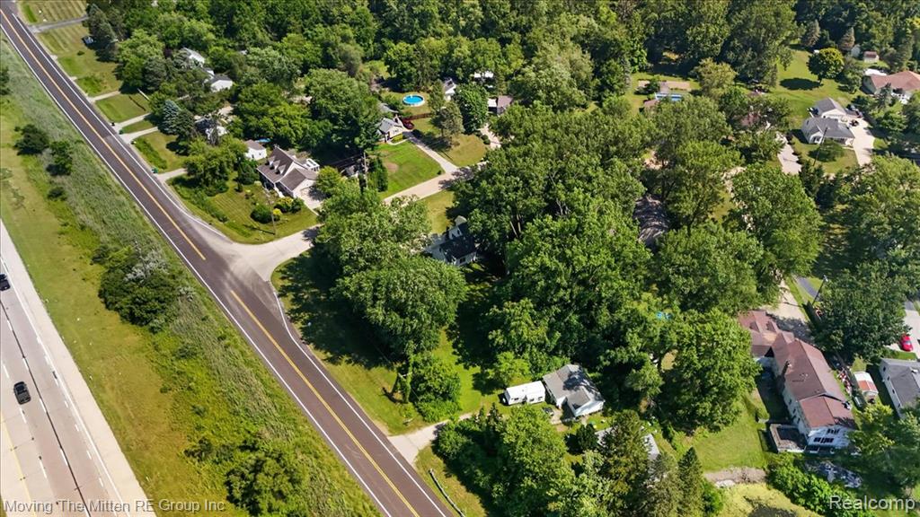 main property photo 58