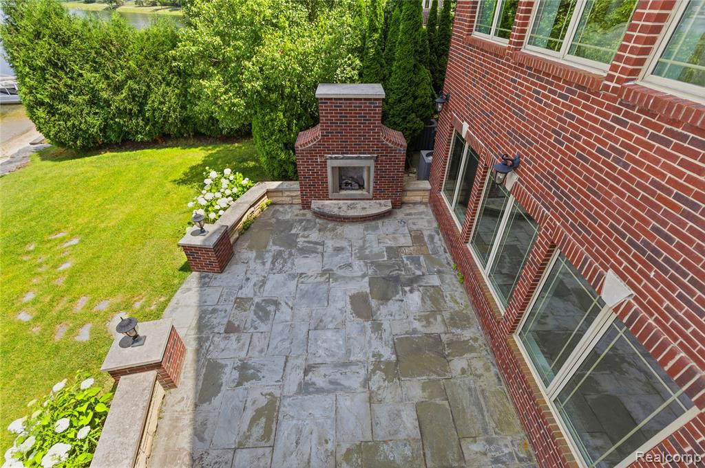 main property photo 67