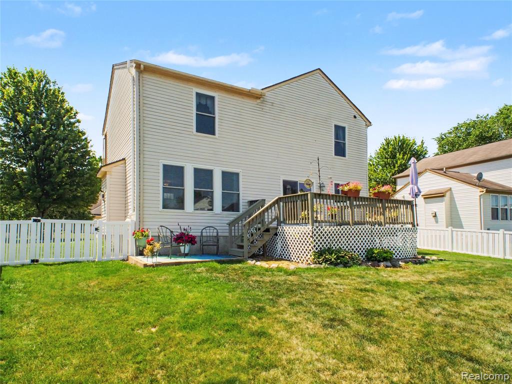 main property photo 15