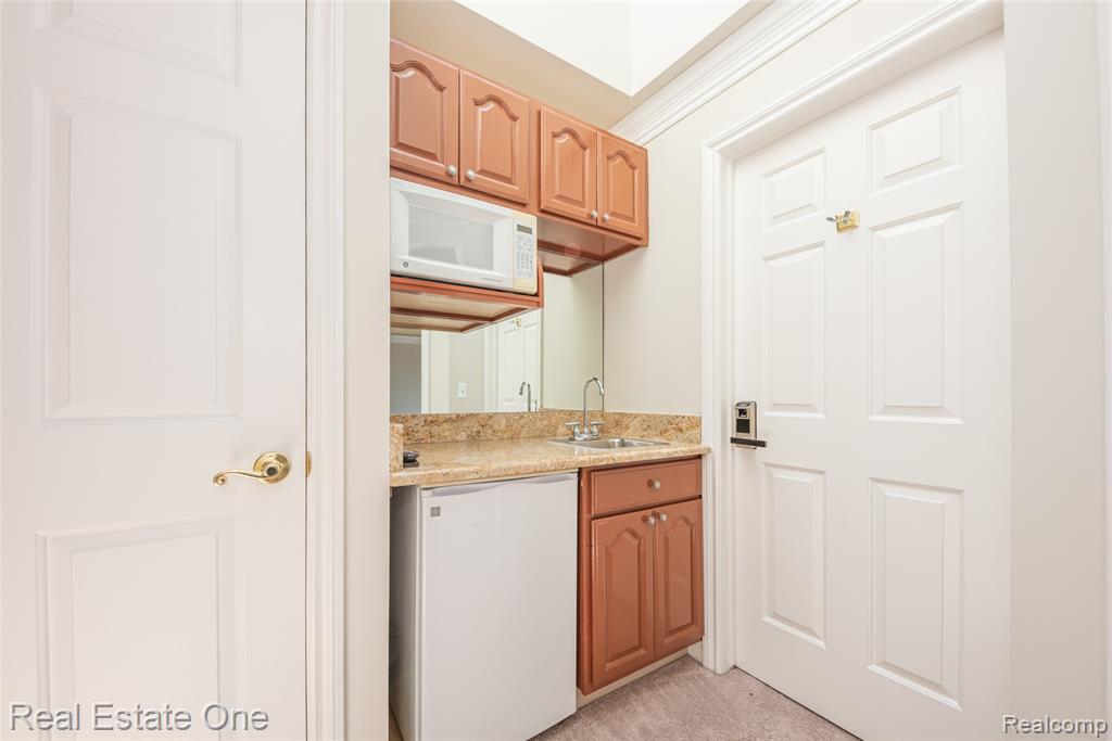 main property photo 64