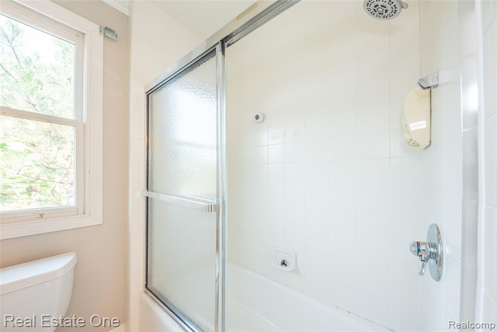 main property photo 79