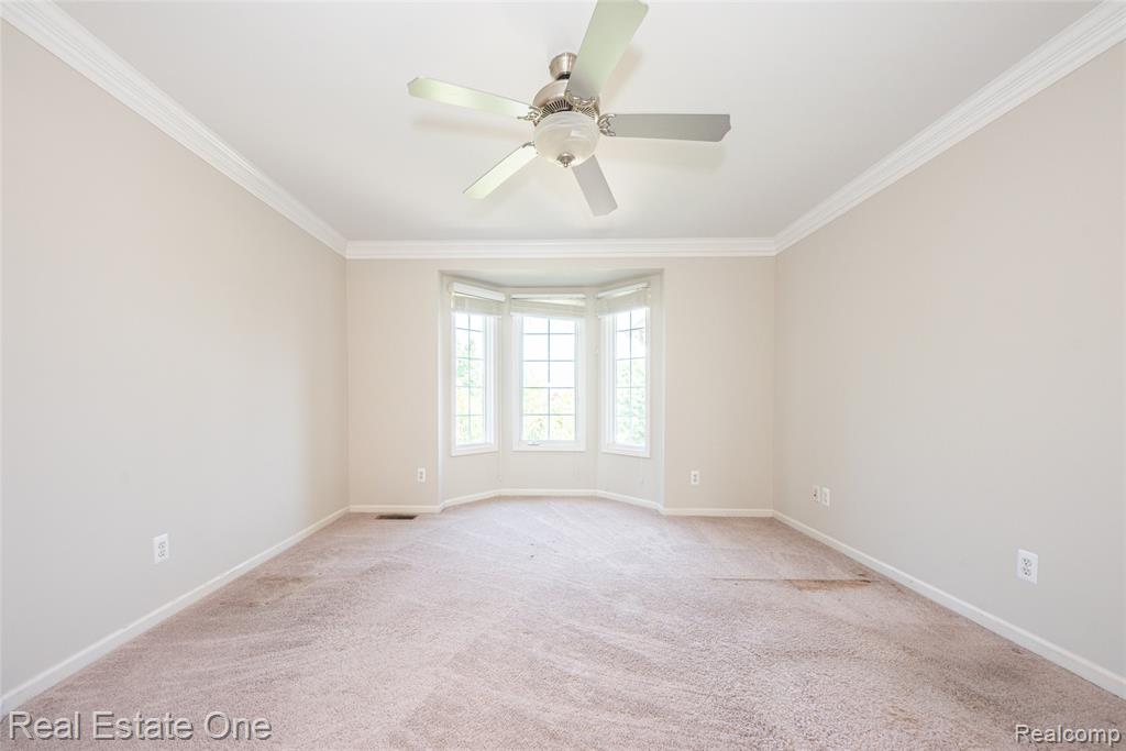 main property photo 81