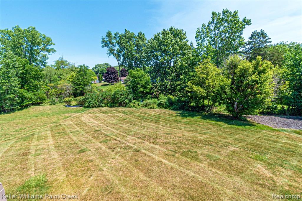 main property photo 88