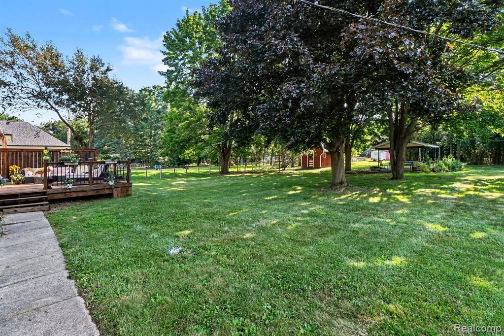 property viewer photo 22