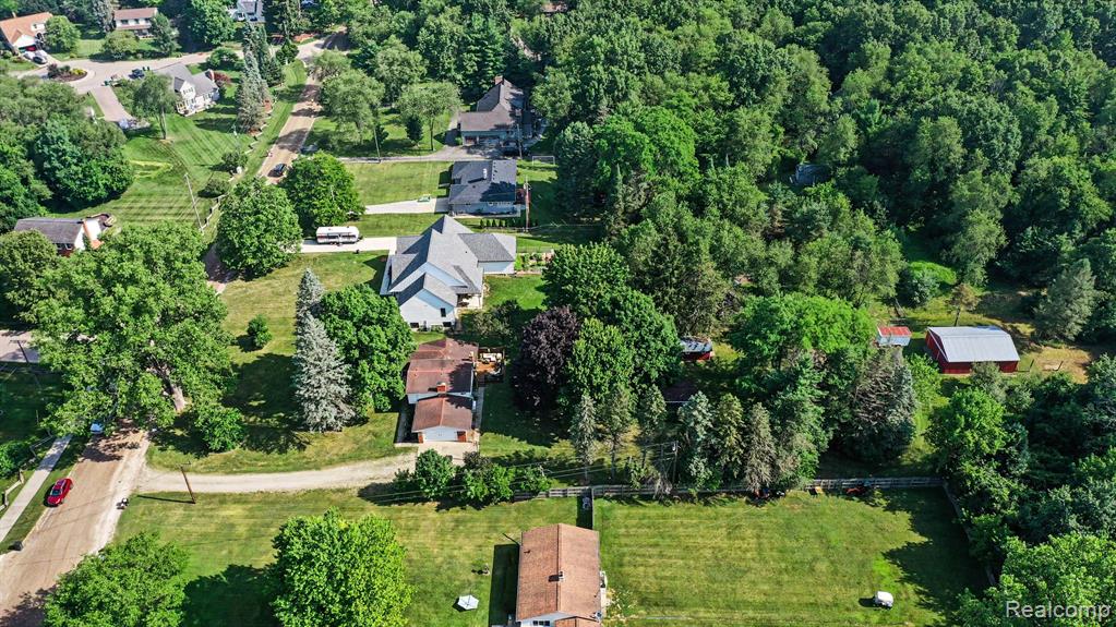 property viewer photo 27