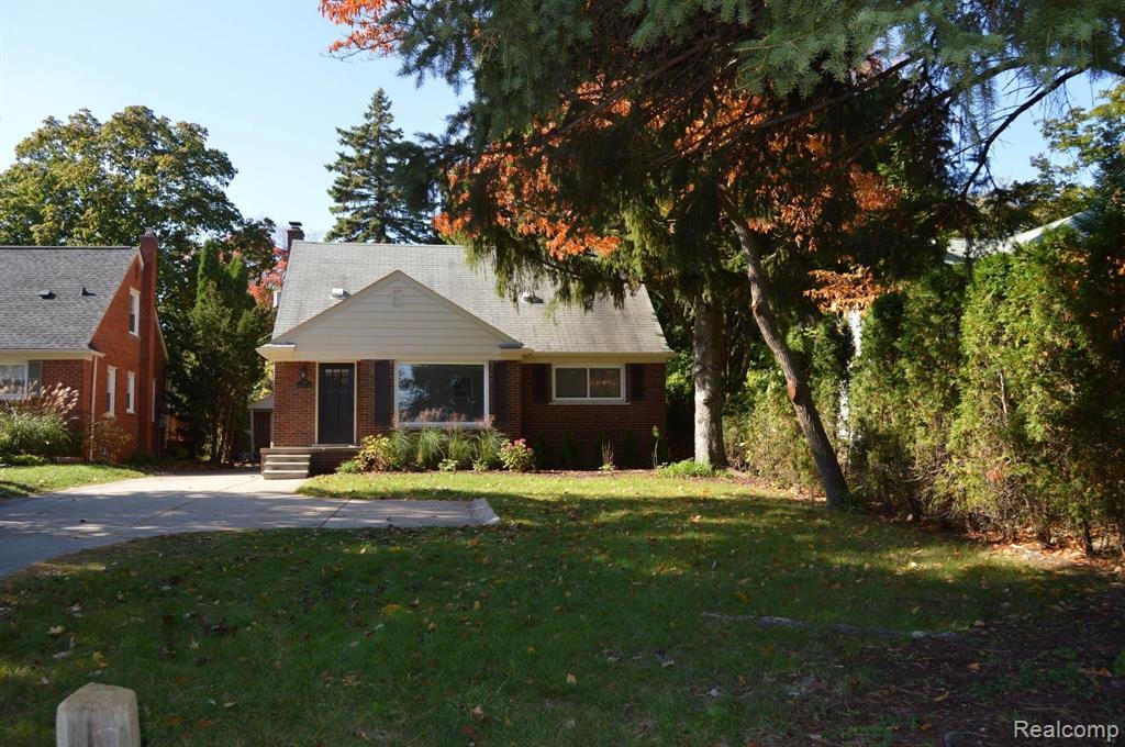 main property photo 18