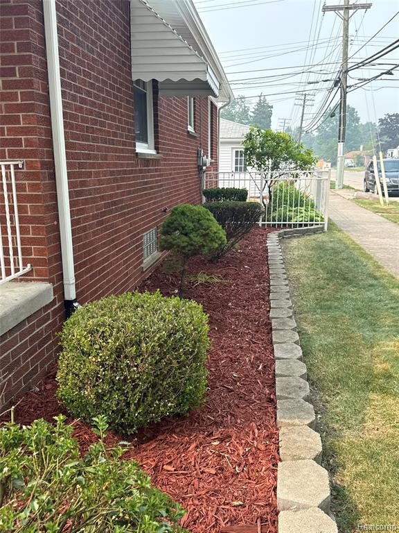 main property photo 46