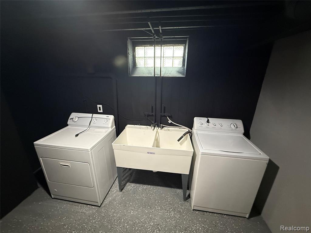main property photo 57