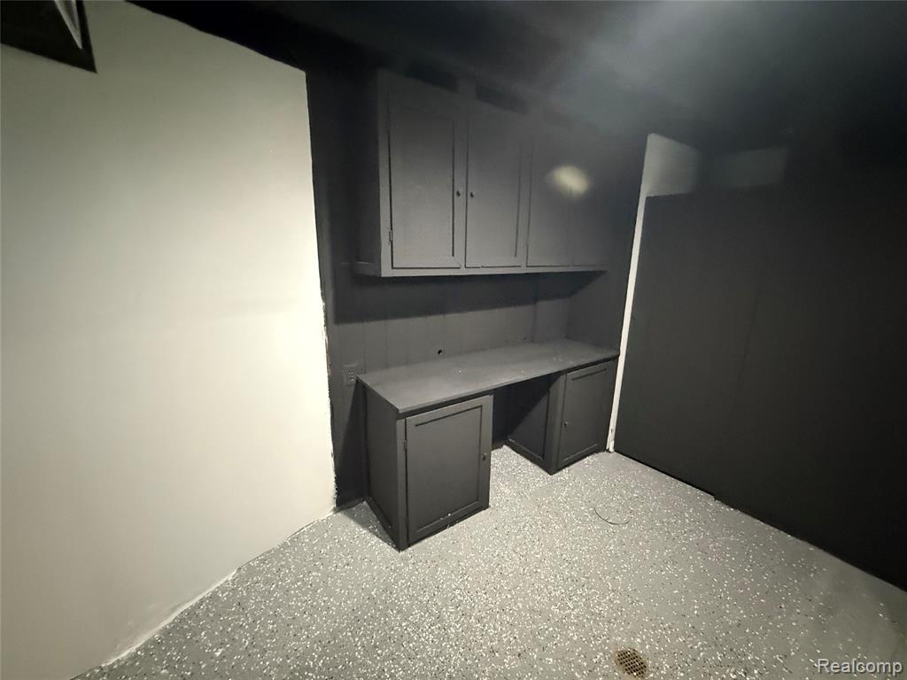 main property photo 60