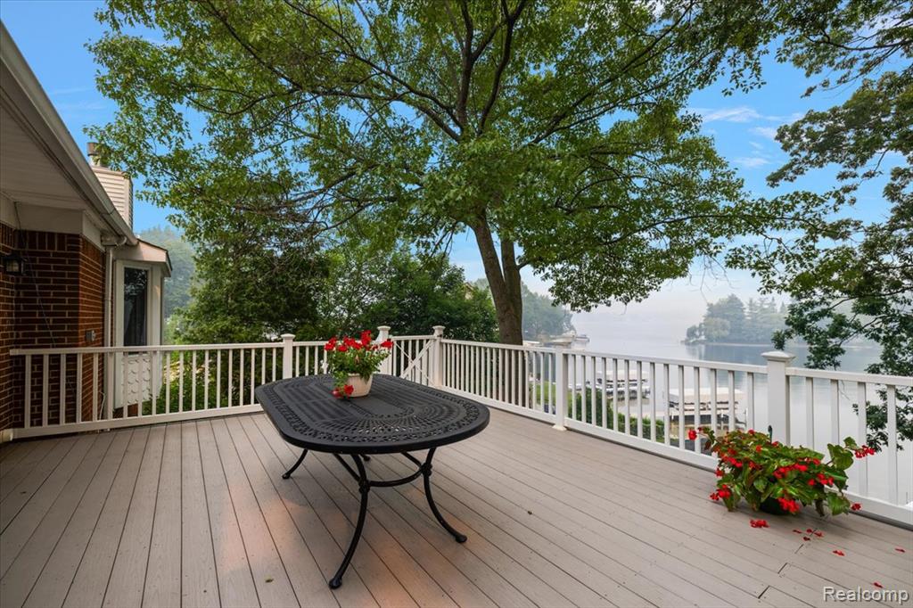 main property photo 57