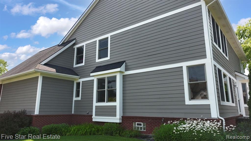 main property photo 75