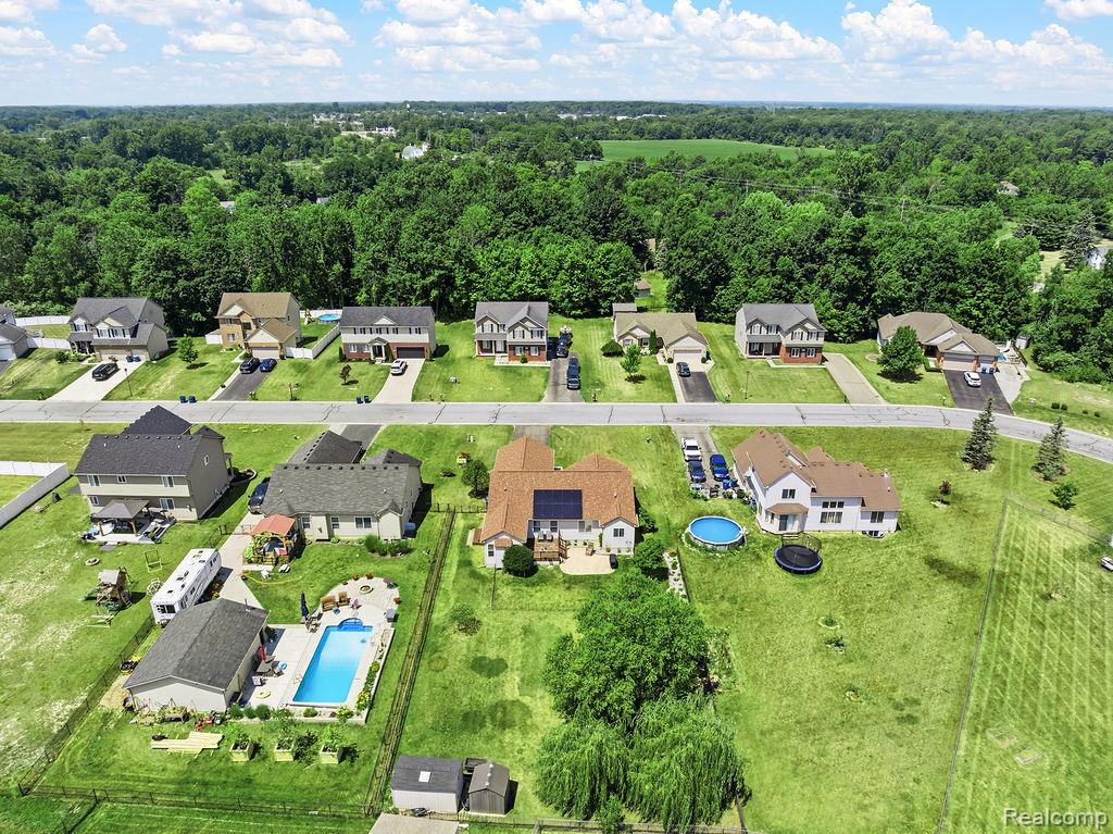 main property photo 47