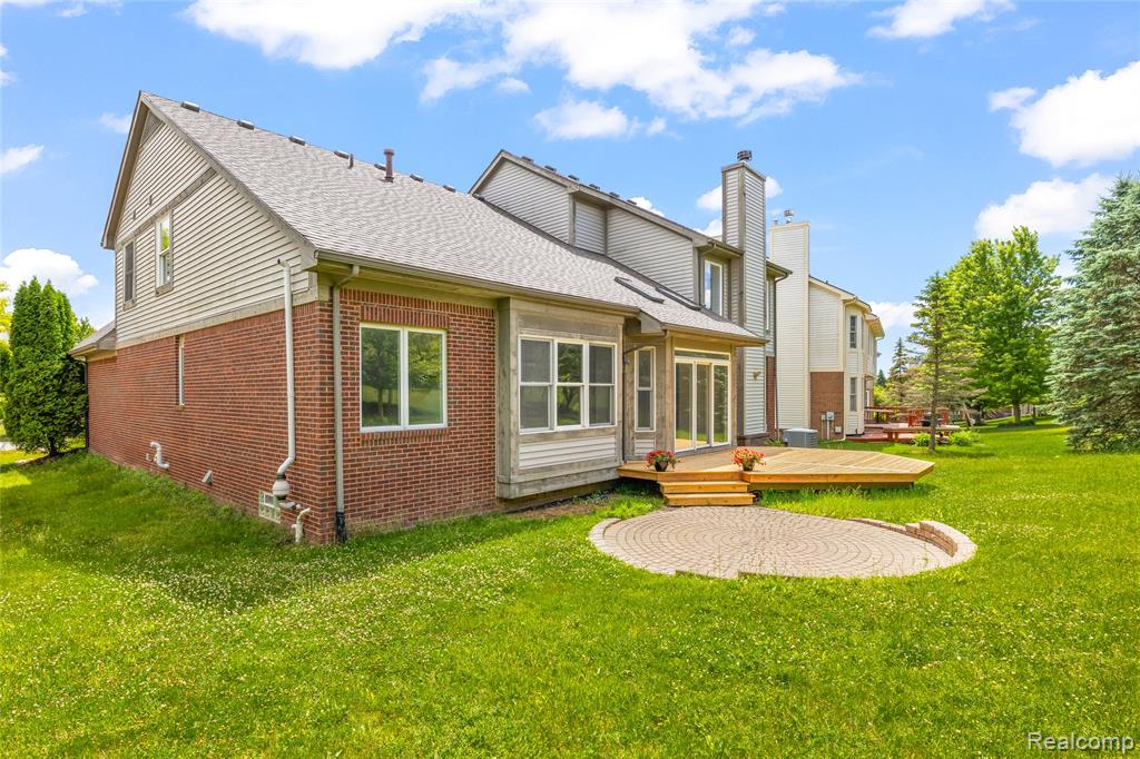 main property photo 38