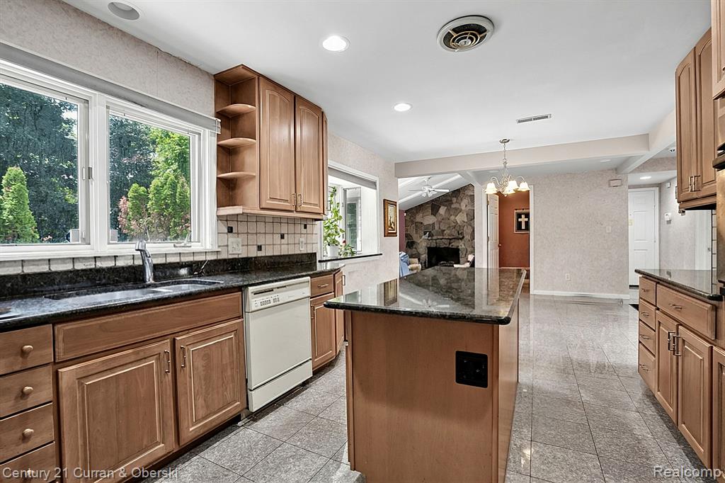 property viewer photo 14