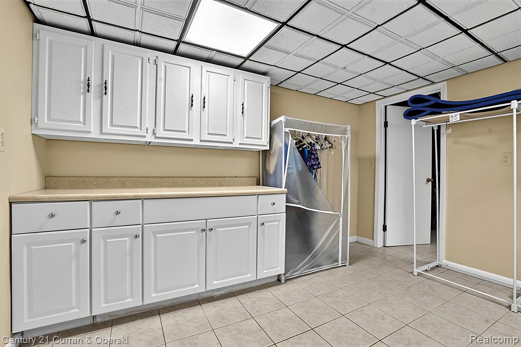 property viewer photo 44