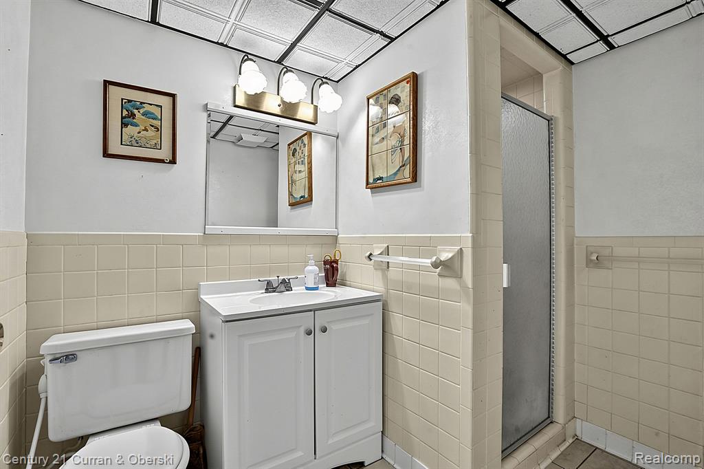property viewer photo 45