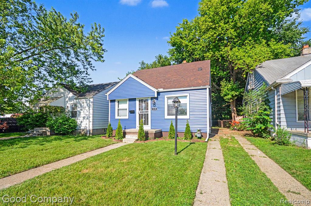 main property photo 1