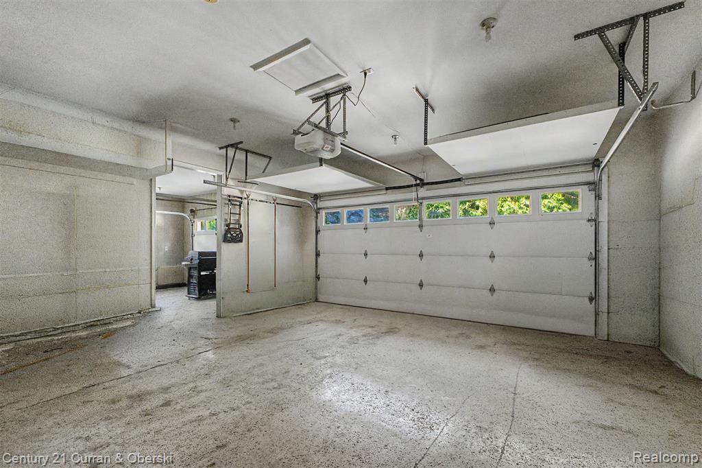 main property photo 56