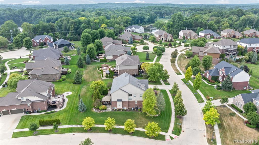 main property photo 78