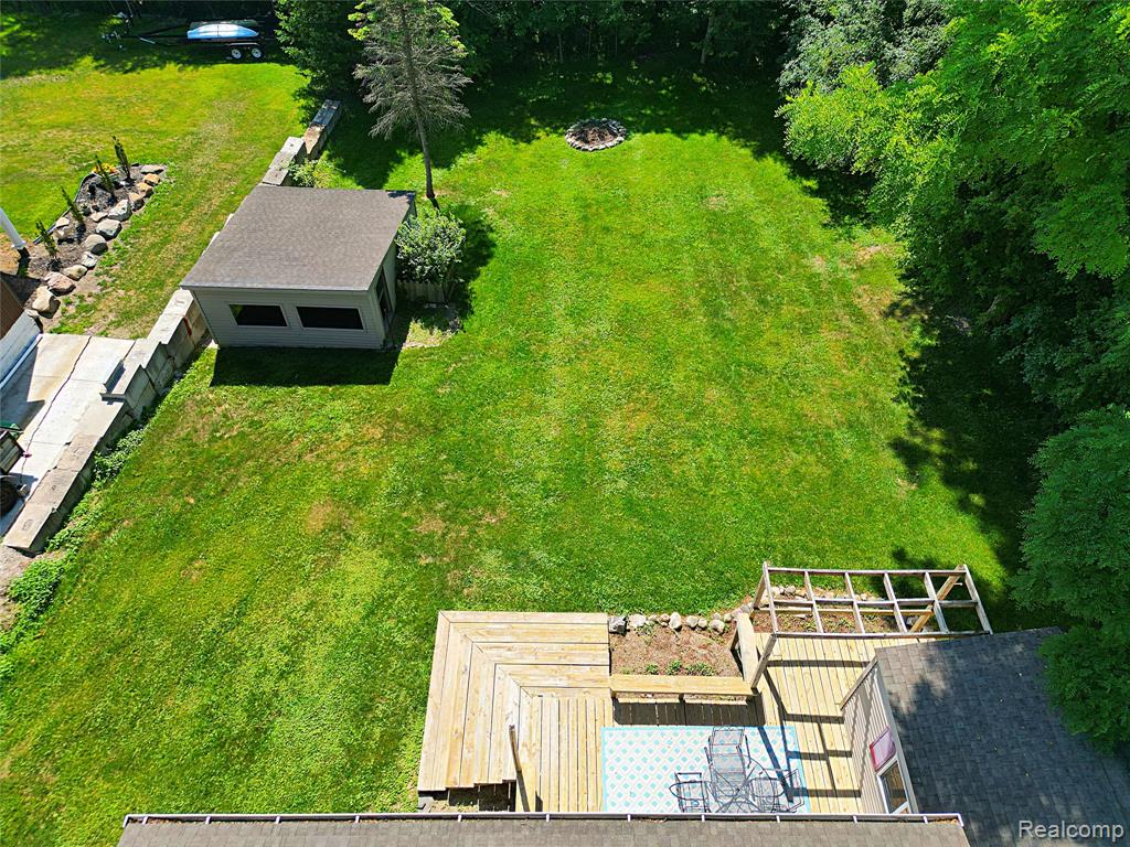 main property photo 43