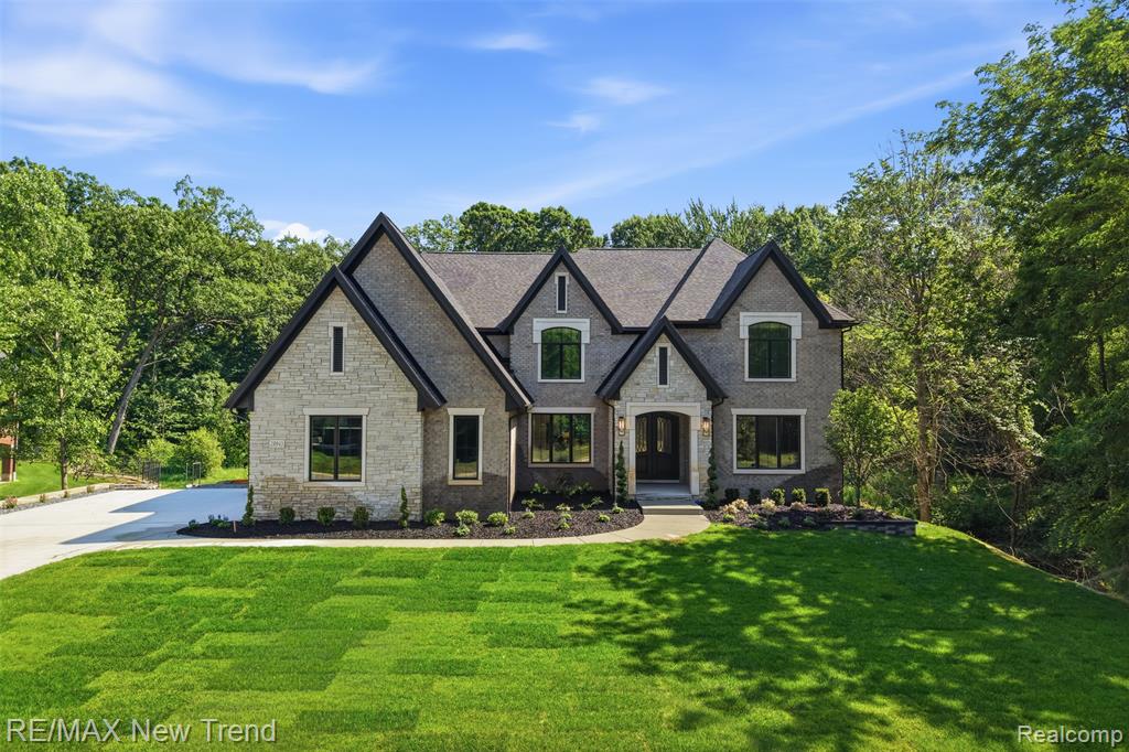 main property photo 58