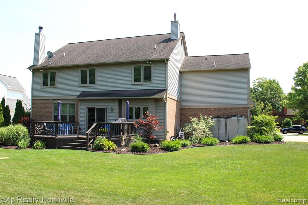 main property photo 40